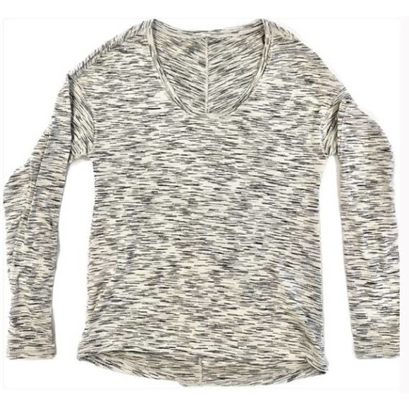 lululemon athletica Tops - Lululemon Meant To Move Long Sleeve Shirt in Tiger Space Dye Black White